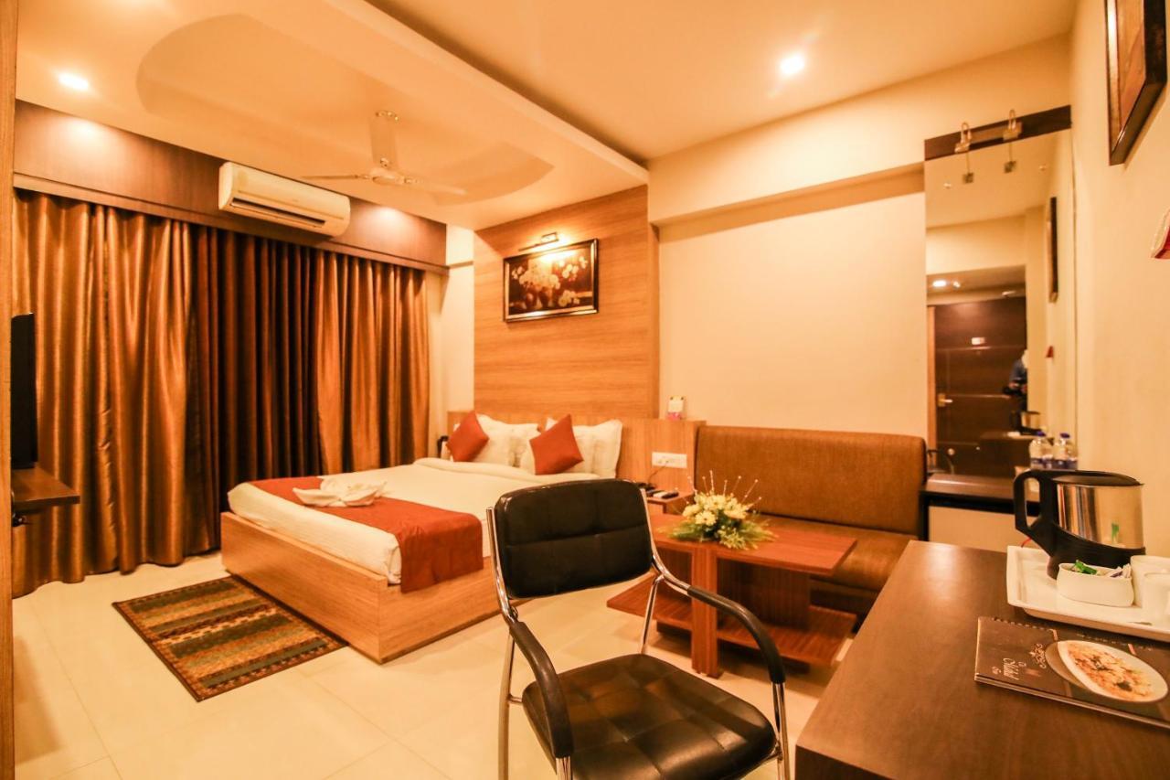 The Mahal Inn Jamshedpur Eksteriør billede