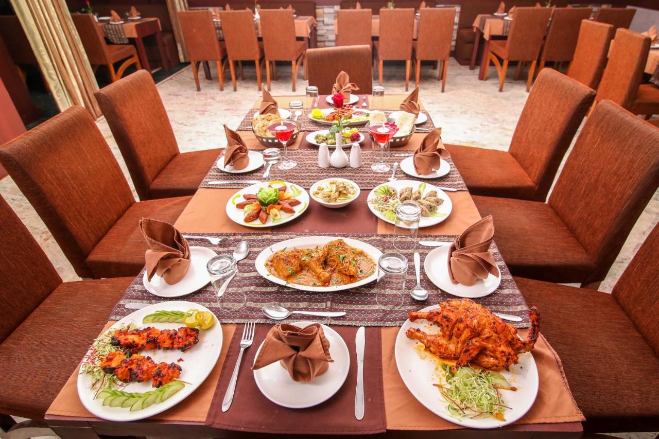 The Mahal Inn Jamshedpur Eksteriør billede