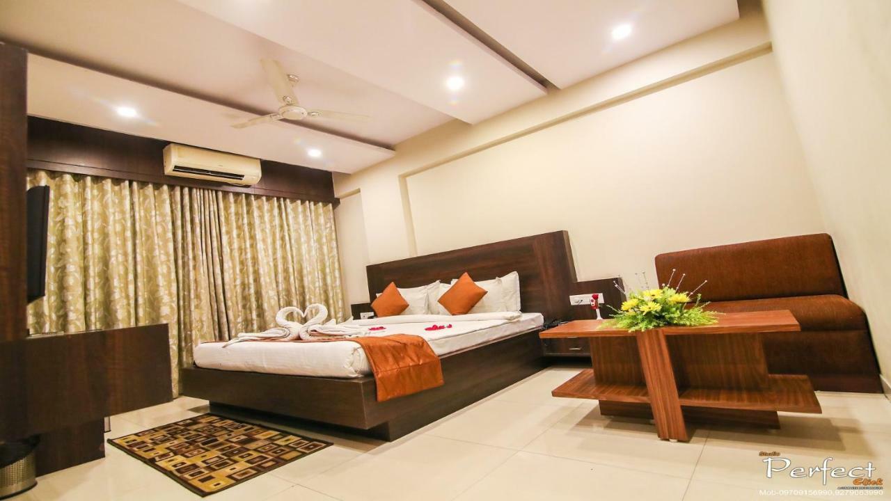 The Mahal Inn Jamshedpur Eksteriør billede